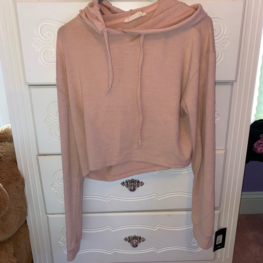 soft cropped pink sweatshirt